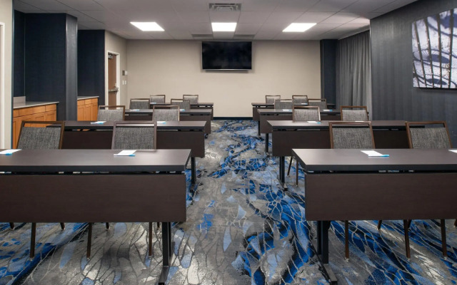 Fairfield Inn & Suites by Marriott Bakersfield Central