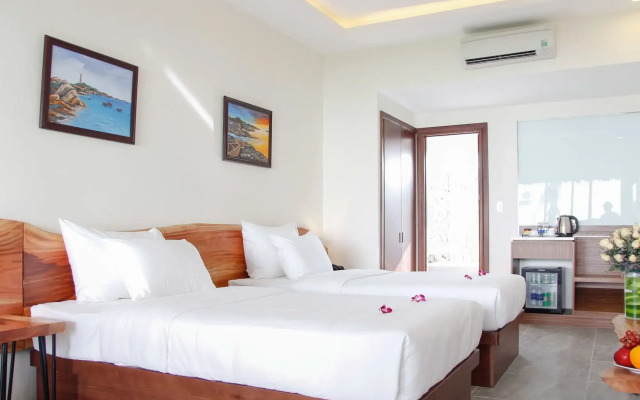 Sala Tuy Hoa Beach