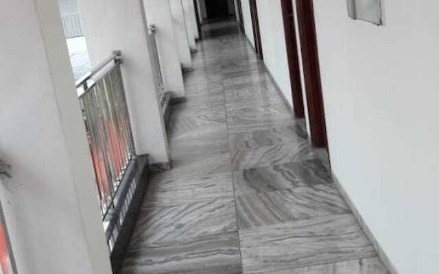 Hotel Madhuvan International