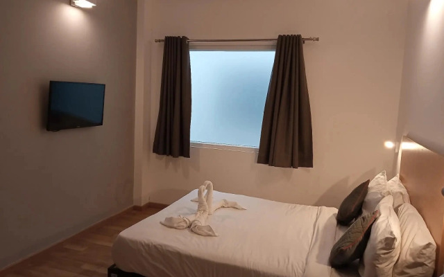 Aura44