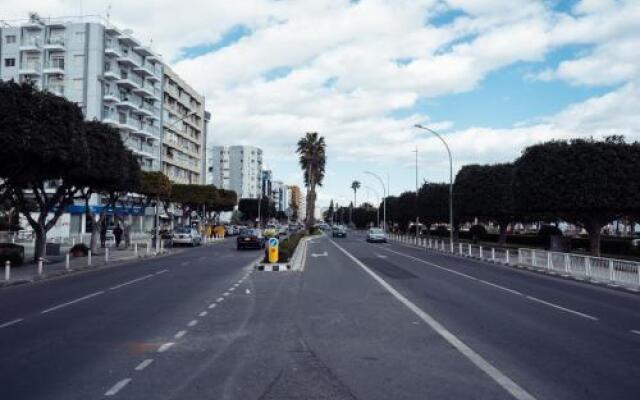 Sea Front & City Center, Amazing Sea View