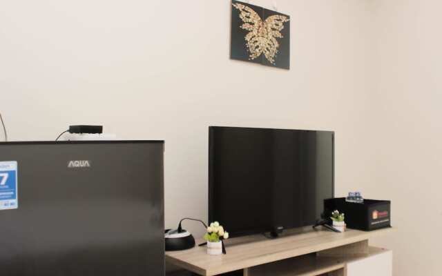 Cozy And Modern Studio Apartment At Springlake Summarecon Bekasi