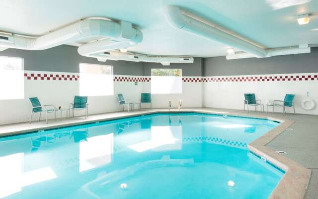 DoubleTree by Hilton Hotel Vancouver