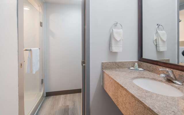 Quality Inn & Suites Richardson-Dallas