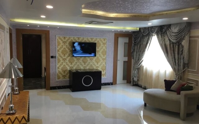 Best Premier Hotel