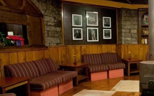 Mountain Lodges of Nepal - Phakding