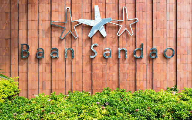 Baan Sandao Beachfront Condominium