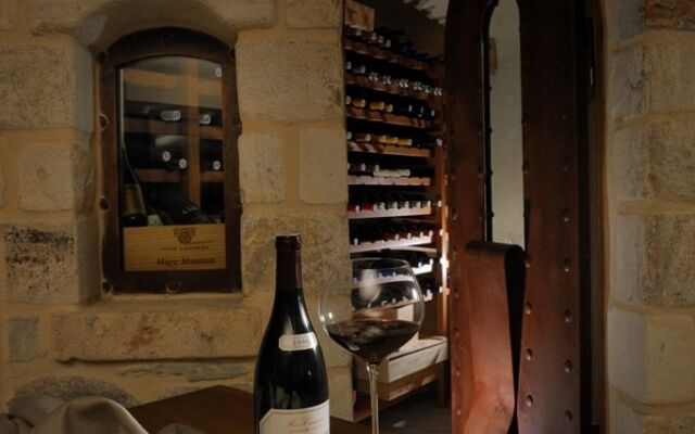 Valeni Boutique Hotel