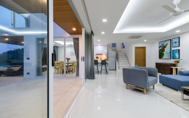 Chaweng Noi Luxury 4BR Blue Dream Villa