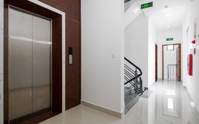 Zoneland Apartments Lavender95