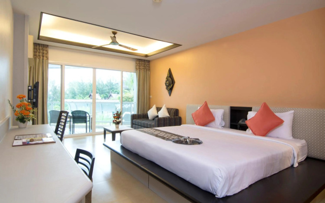 Anyavee Tubkaek Beach Resort