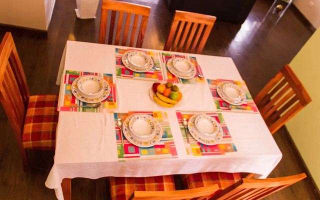Huku Qwetu C5 City Breeze Apartment