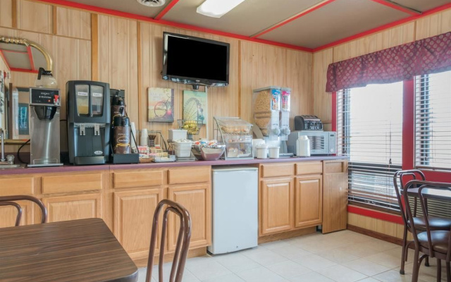 Knights Inn Rock Valley
