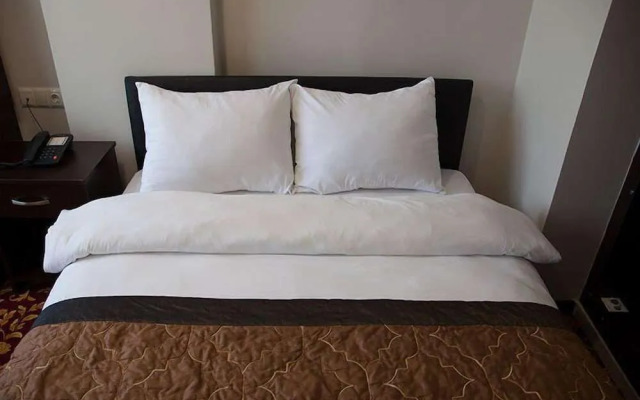 Adana Omur Otel