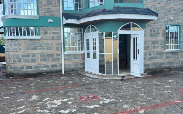 Naivasha Gate- Away Palace