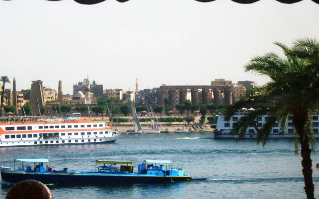 Nile Valley Hotel & Restaurant