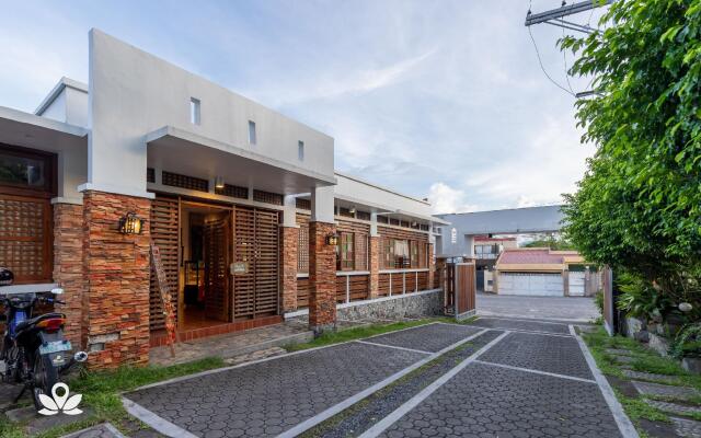 ZEN Rooms Casa Lorenzo Legazpi