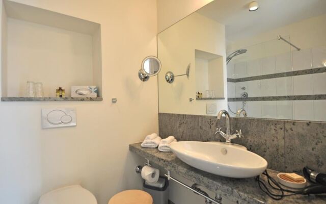 Aqua Suite