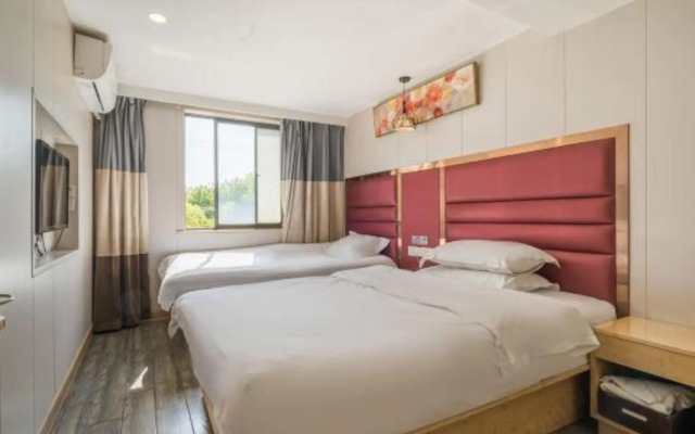 EasyGo Inn Hotel