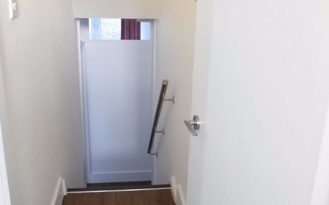 2 Bedroom Apartment in Central London