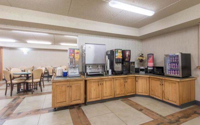 Days Inn & Suites Bozeman