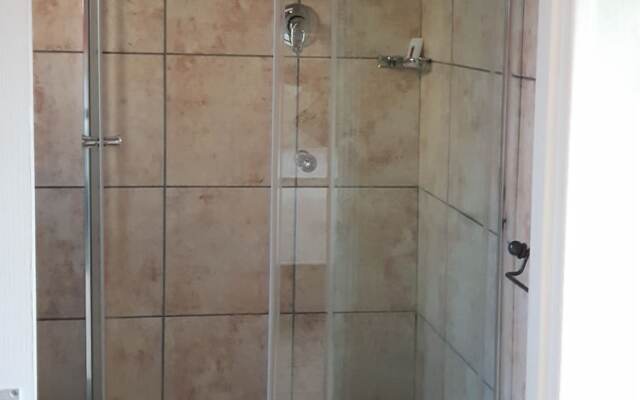 Kalahari Sands Guest Lodge
