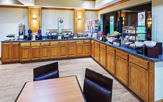 Country Inn & Suites by Radisson, Lubbock, TX