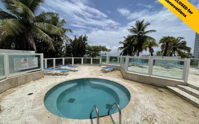 2BR Condo at Isla Verde Beach