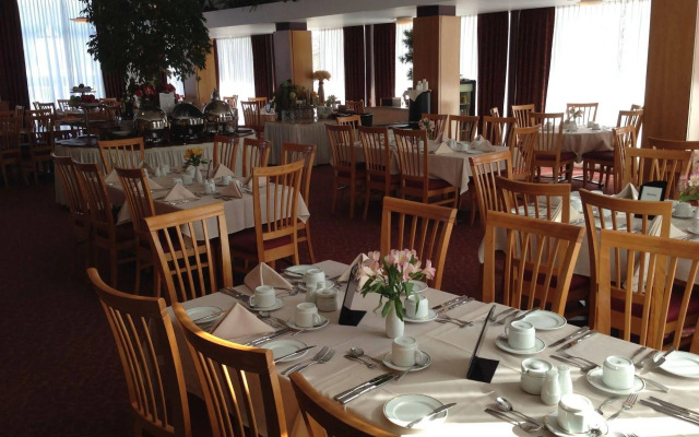 Donald Gordon Hotel and Conference Centre