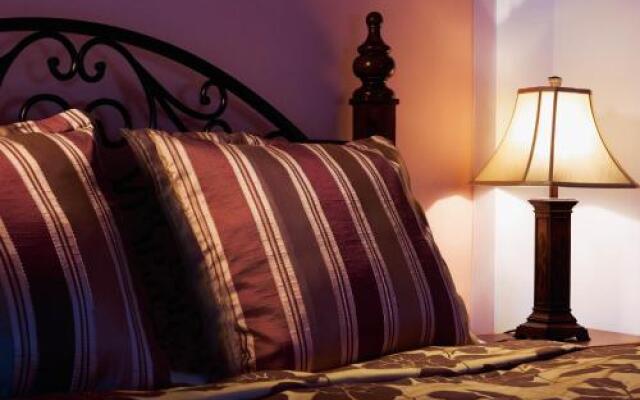 Aiolides Boutique Suites