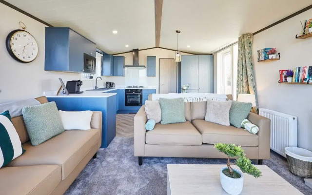 Host Stay Kinara Lodge