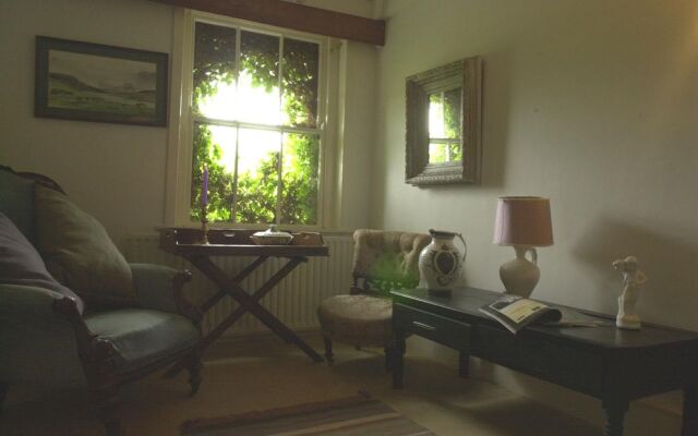 Crocnaraw Country House
