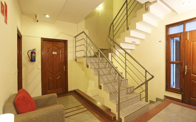 OYO Flagship 477 HUDA City Centre