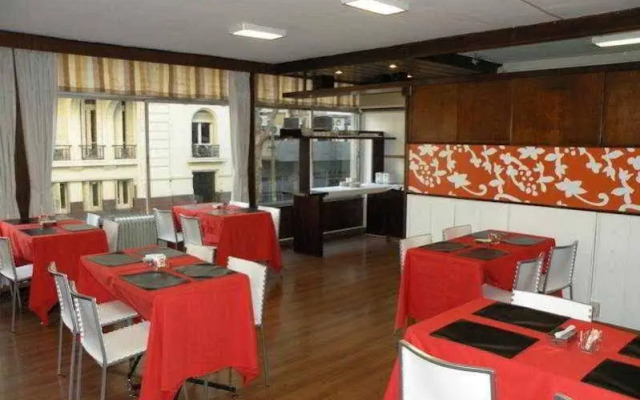 Austral Hotel