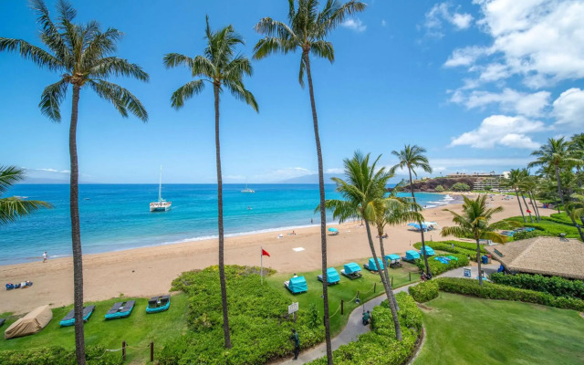 Outrigger Kaanapali Beach Resort