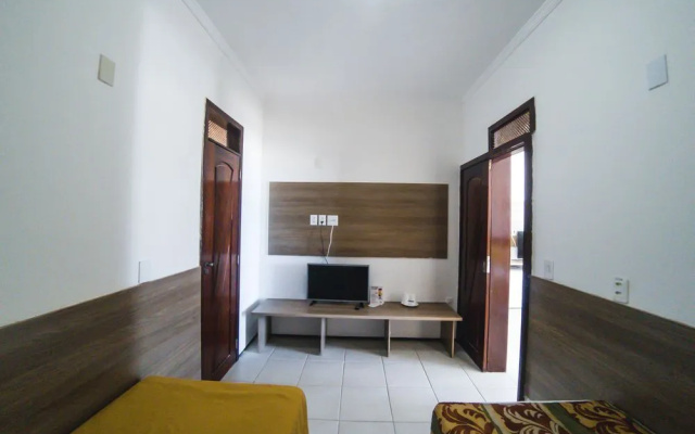 Pier 85 Hotel Praia & Lounge