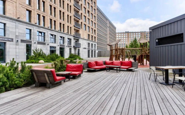 V.O. Docklands Apartment on the Makarov embankment