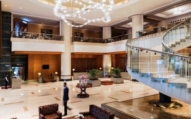 Pullman Kuala Lumpur City Centre Hotel & Residences - photo 2