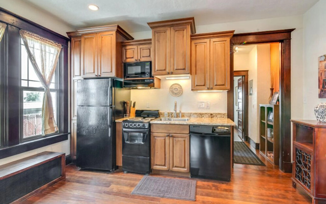 Aspenwood Manor South