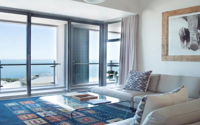 The Crystal Luxury Serviced Apartments