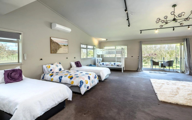 Paradise on Campbell