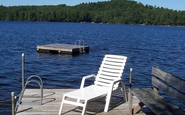 Highland Lake Resort