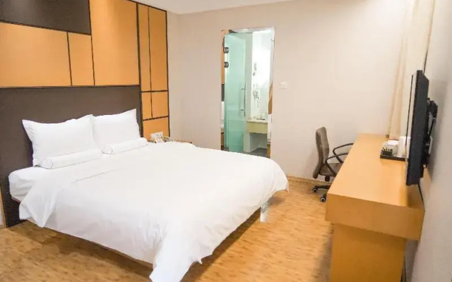 Ji Hotel (CCNICEC, Chengdu)