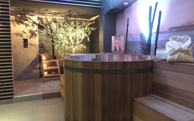 Apartments & Suites Veneziana