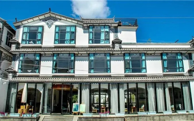 YiHai ZhuYuan Boutique Inn