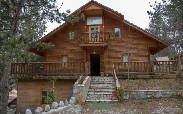 Vila Pepaj Razem