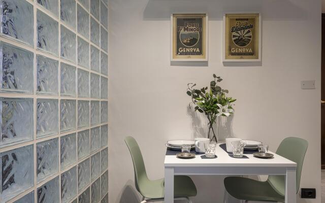 Dante 9 in Genova with 1 bedrooms and 1 bathrooms