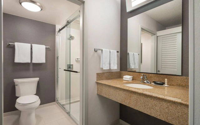 Courtyard by Marriott Pleasanton