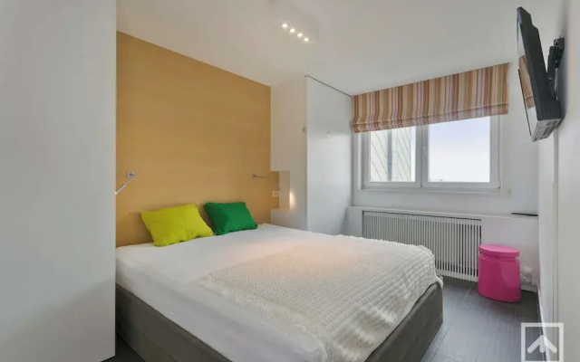 Apartment in Blankenberg With Sea Views
