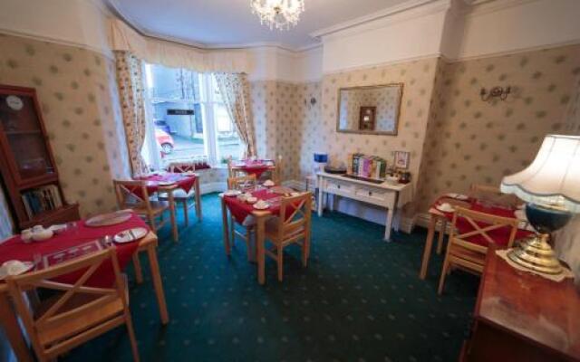 Lakemere Guest House